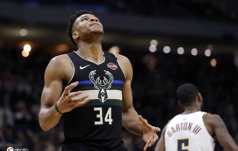 一号- 字母哥打热火伤退 