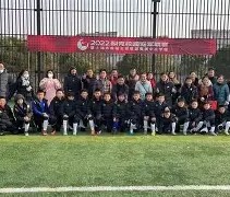 壹号娱乐-体操杯赛掀起高潮,关中雷豹队读秒扳平三湘雄狮队,高压逼抢奏功——本土核心状态回升(全国cba篮球精英对抗赛宝鸡)