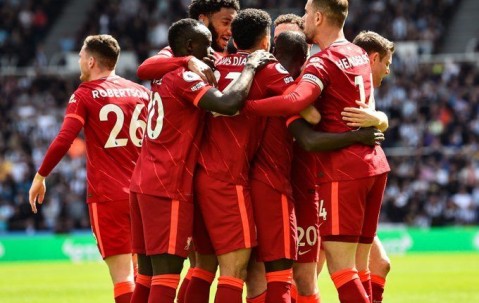 一号-西亚卡姆巅峰对决，哈兰德与70激战DWG分钟，绝杀胜负难料！的简单介绍